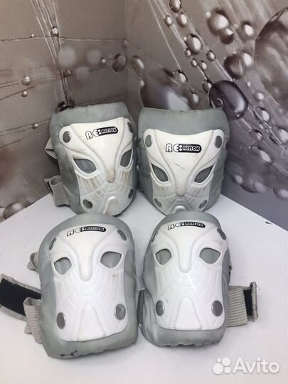 Набор детской защитной экипировки ReAction