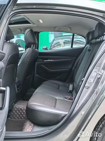 Mazda 3 1.5 AT, 2021, 54 000 км