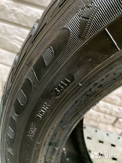 Goodyear UltraGrip Extreme 205/55 R16