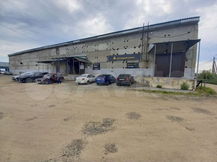 Склад, 323 м²