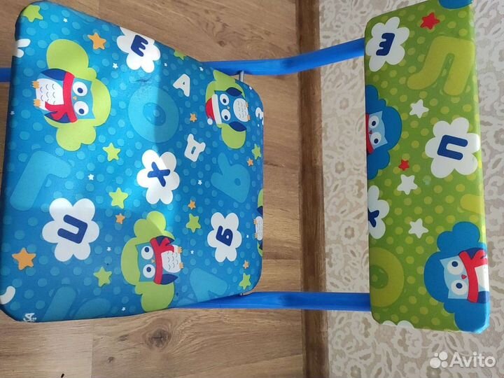 Детский стол и стульчик