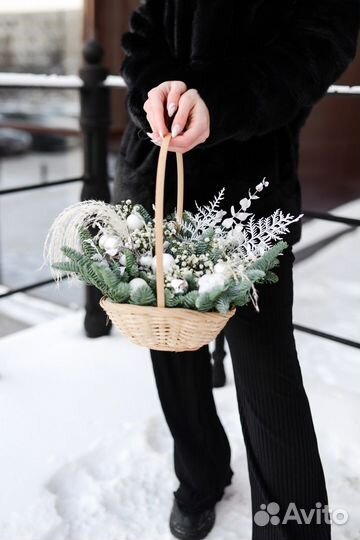 Ель нобилис - живая композиция в подарок