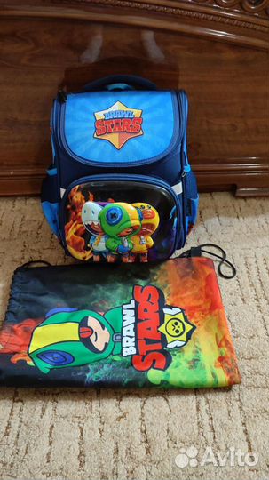 Школьный рюкзак