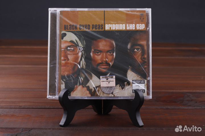 Black Eyed Peas – Bridging The Gap Interscope 2007