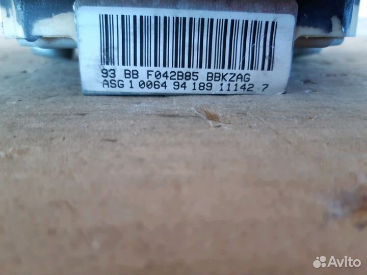 Подушка безопасности в руль Форд Мондео 1