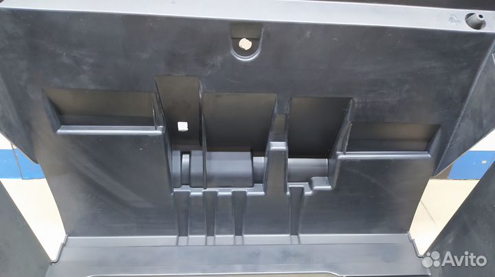 Бардачок Land Cruiser (150) -Prado 2009