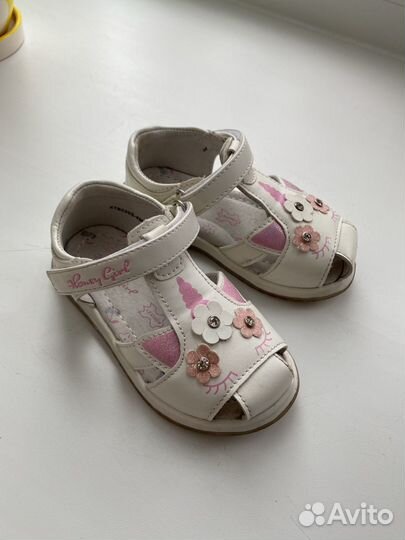 Сандалии для девочки 23 размер
