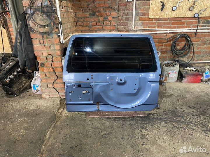 Крышка Багажника Mitsubishi Pajero 2