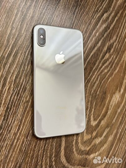 iPhone X, 128 ГБ