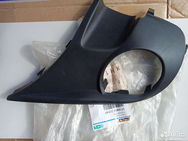 Оправа птф VW touareg 07-10 LH