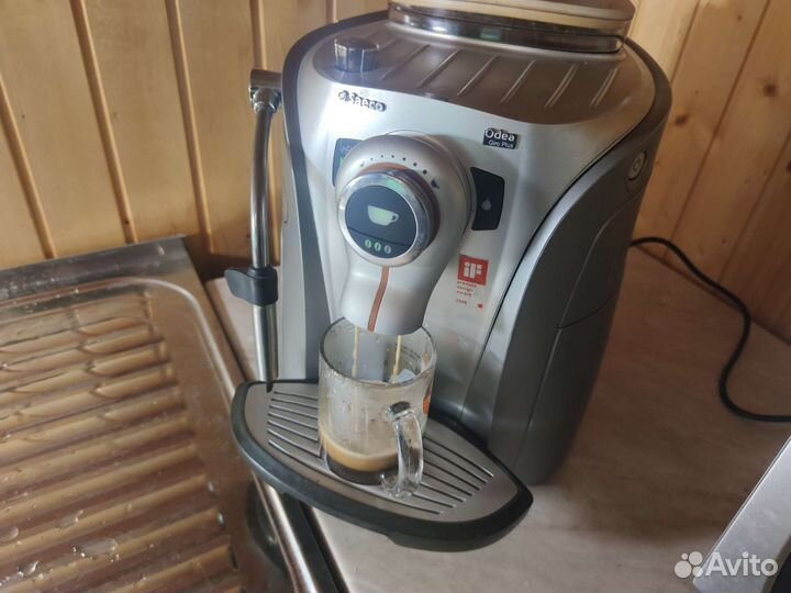 Кофемашина Saeco Odea Giro plus Италия
