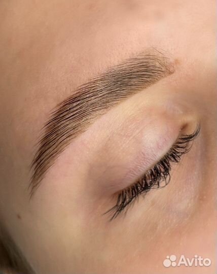 Коррекция и натуральное окрашивание бровей