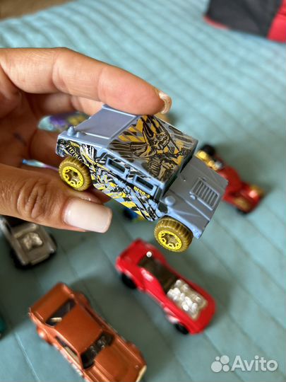 Hot wheels машинки