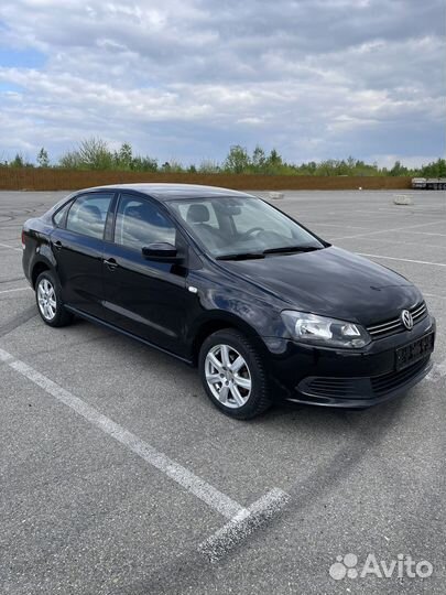 Volkswagen Polo 1.6 AT, 2012, 166 100 км