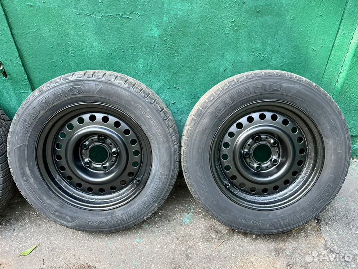 R15 Kumho Ice Power KW21 195/65, PCD 5x120 DIA 72.6