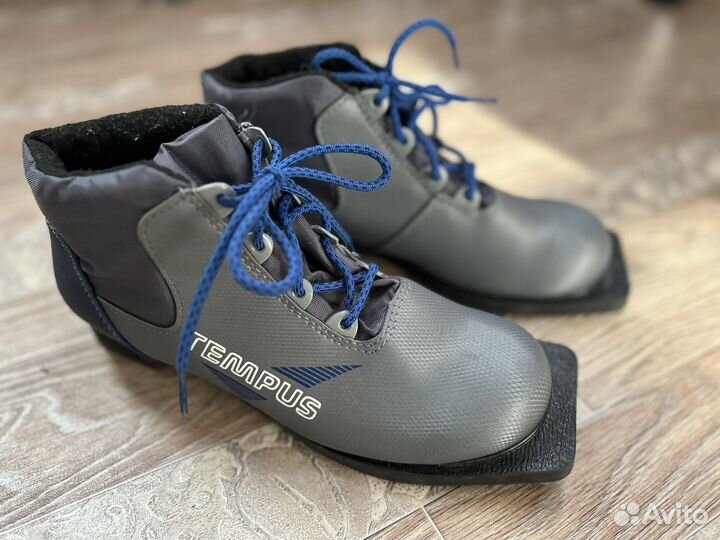 Ботинки лыжные tempus 39 размер