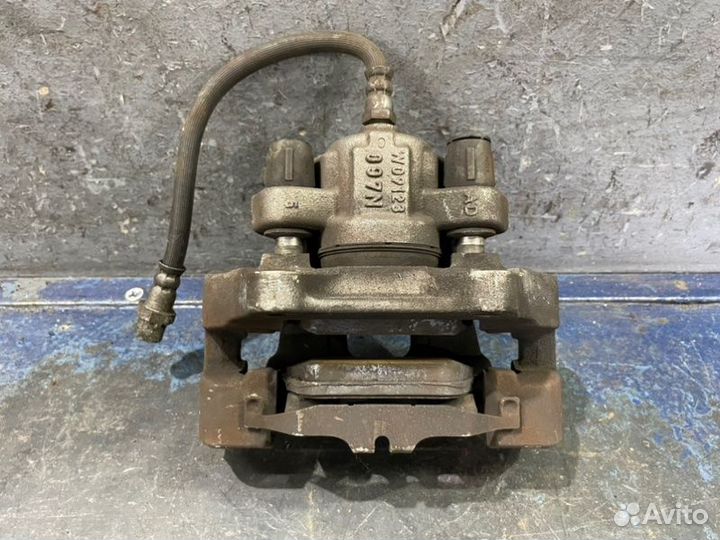 Суппорт задний левый Bmw 1 F20