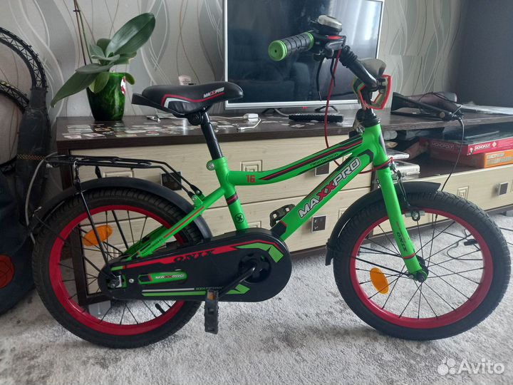 Велосипед детский 4х колесный