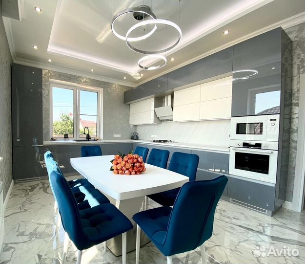 Прямая кухня на заказ. Фабрика в Челябинске