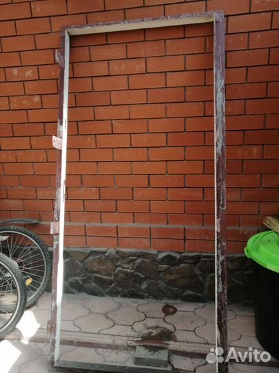 Дверь входная металлическая уличная