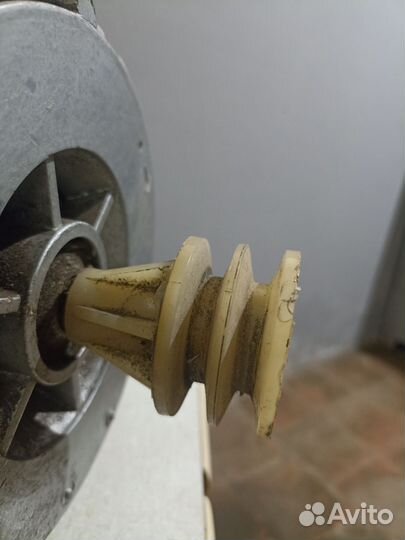 Электродвигатель