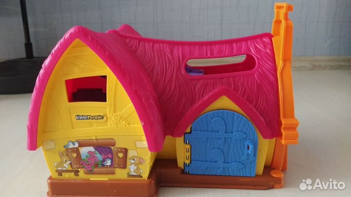 Игрушечный домик Белоснежка и 7 гномов