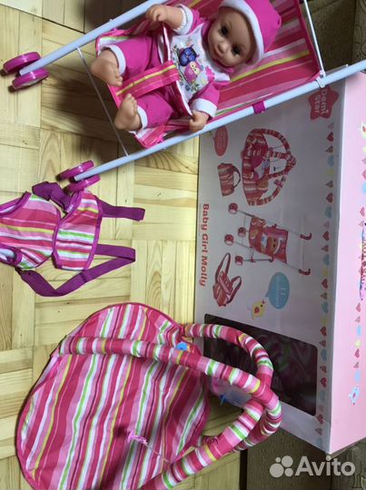 Коляска,кукла в отличном состоянии