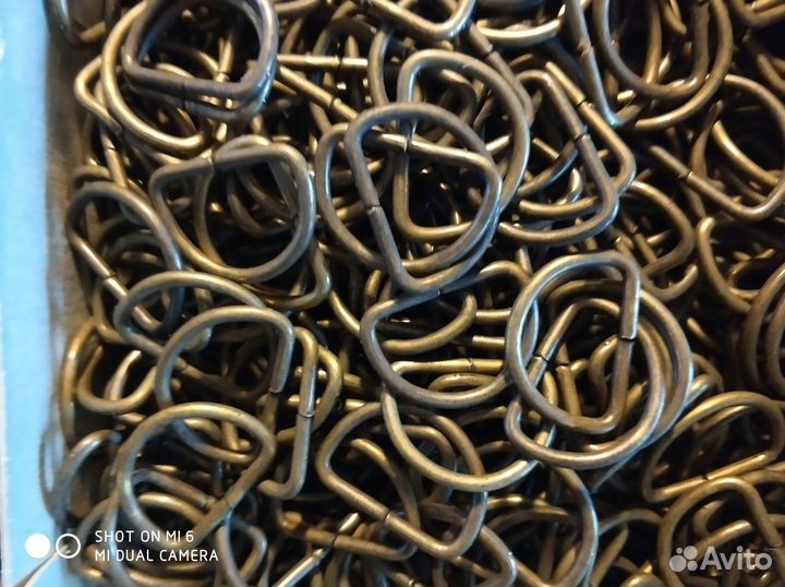 Швейная фурнитура- полукольцо