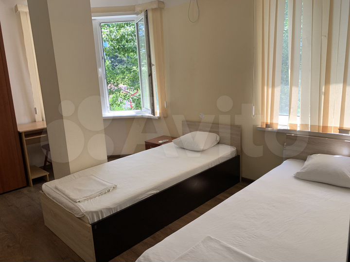 2-к. квартира, 55 м², 4/8 эт.