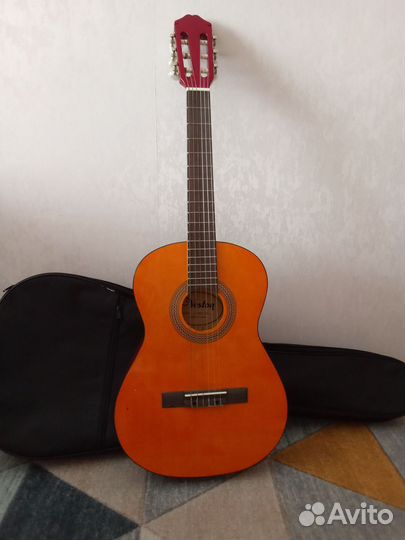 Классическая гитара бу Veston C-45A 3/4