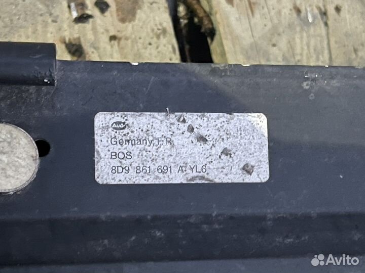 Шторка багажнтка audi a4 b5