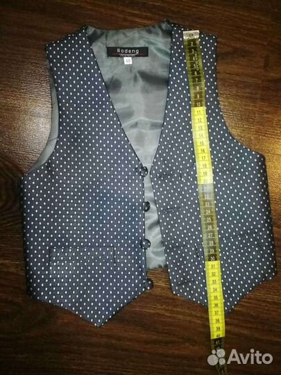 Жилет для мальчиков на 4 года