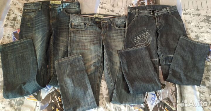 Джинсы для мальчика 140-152 см, новые