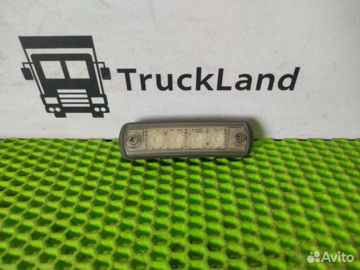 Фонарь габаритный кабины (верхний) передний Man