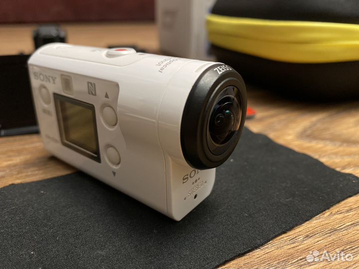 Экшн камера sony x3000