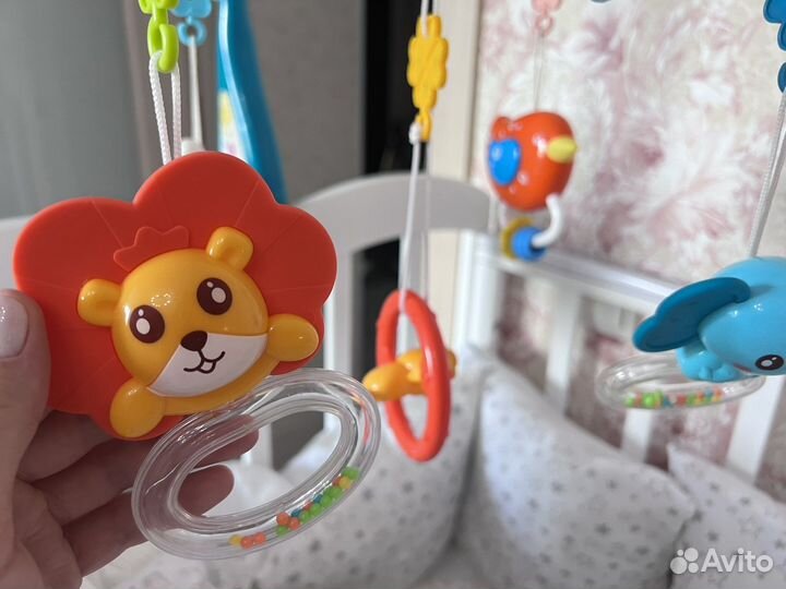 Мобиль на кроватку