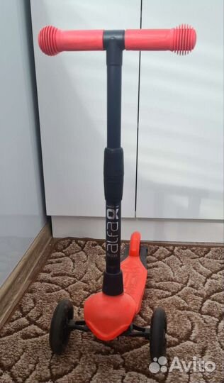 Самокат детский трехколесный бу