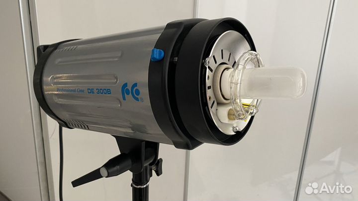 Комплект студийного света