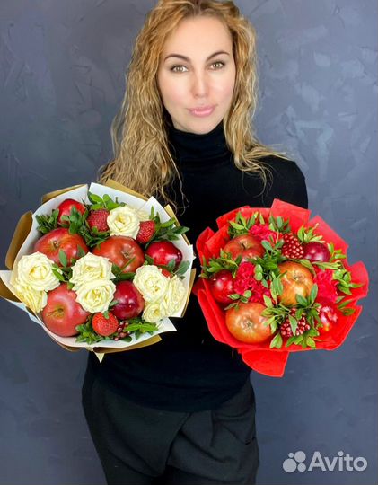 Букеты из ягод, фруктов и цветов