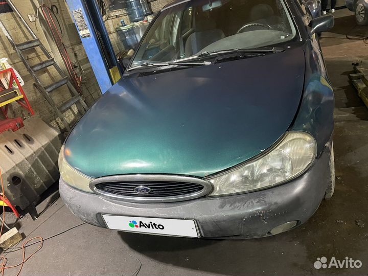 Ford Mondeo 1.8 МТ, 1998, 330 000 км