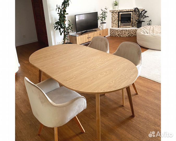 Деревянный круглый кухонный стол