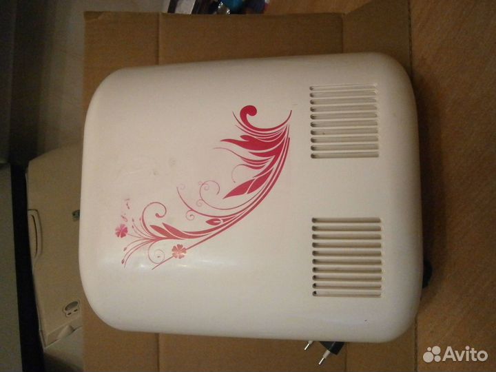 Лампа-уф для наращивания ногтей 