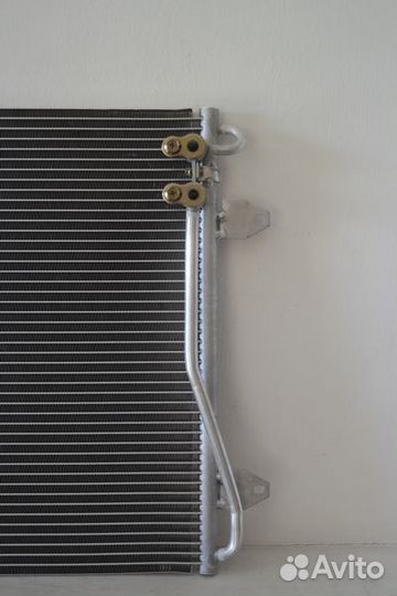 Радиатор кондиционера Фольксваген Пассат Б6 05-10