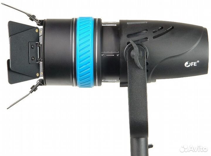 Осветитель Falcon Eyes SpotLight 70LED BW