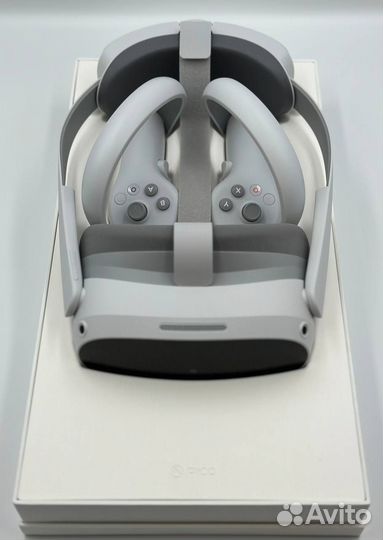 Vr шлем Pico 4 256