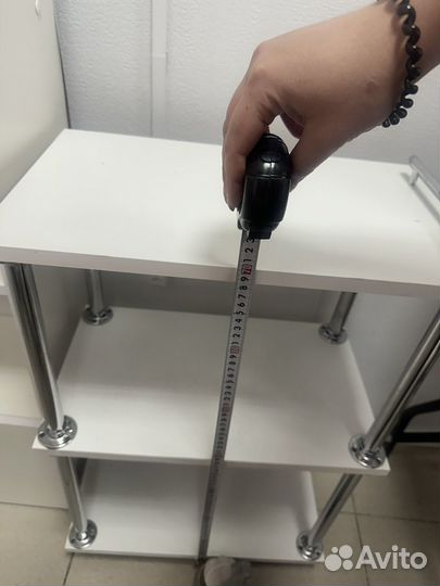 Этажерка на колесиках