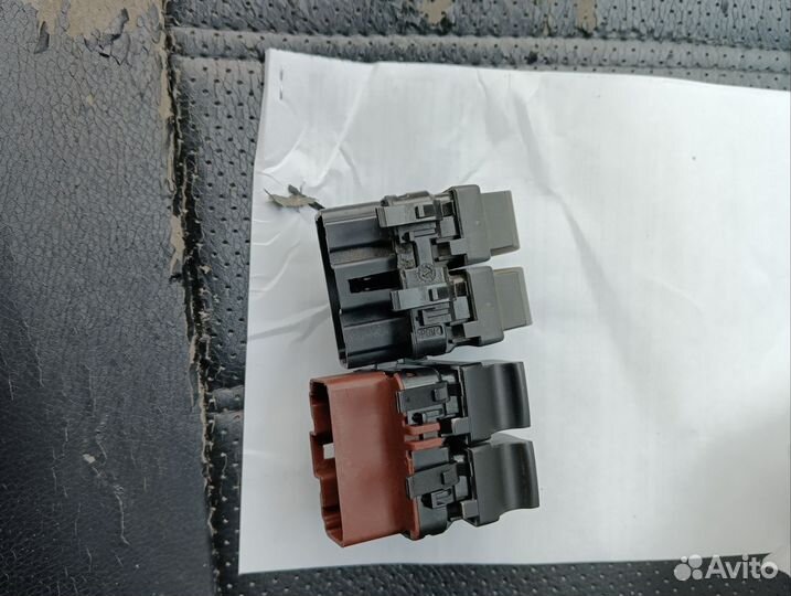 Блок стеклоподъемников renault megane 2