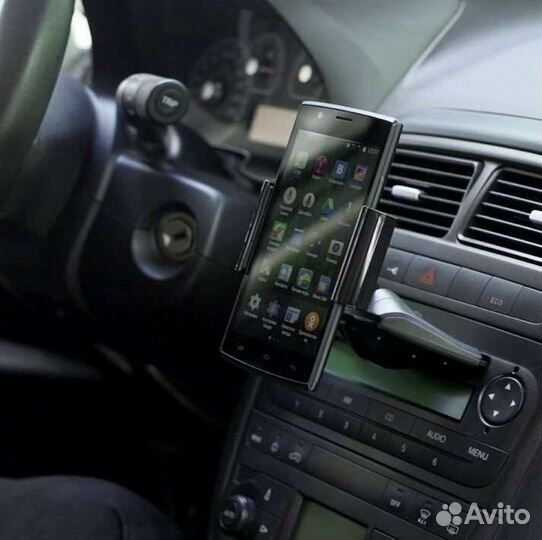 Автомобильный держатель для смартфона в CD слот