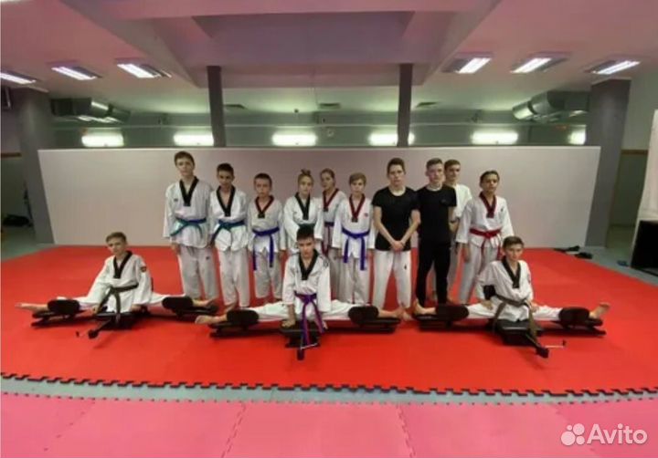 Тренажёр для растяжки на шпагат