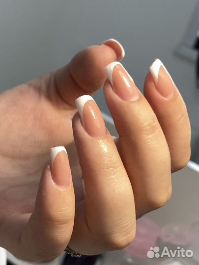 Мастер маникюра